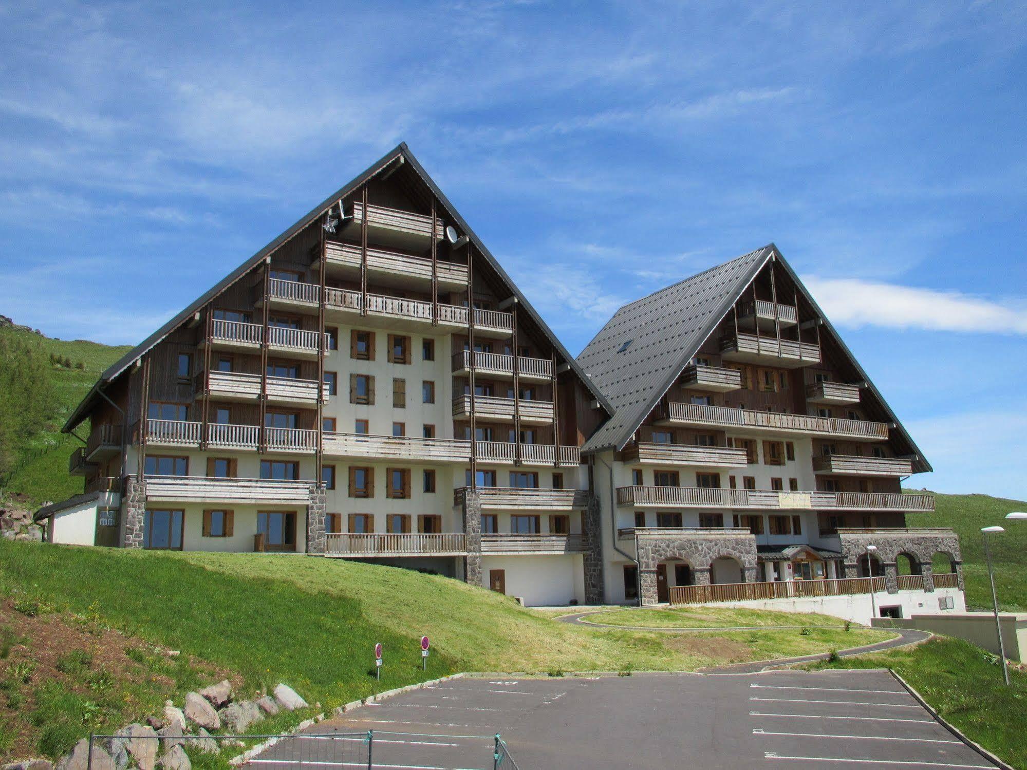 O - Sancy Residence De Tourisme Super Besse Bagian luar foto